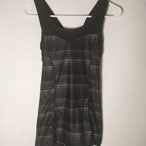 MPG active top with built in bra size small